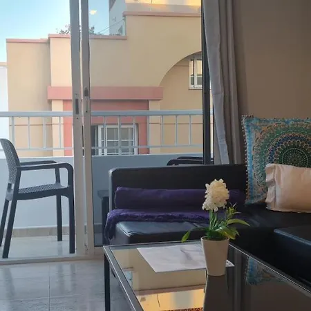 Wonderful 100×100 Happiness Apartment *
